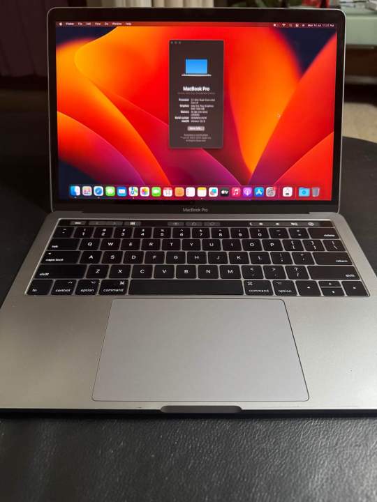 Apple%20MacBook%20Pro%2015inch%20/%2013inch%20%20i7/15%20%2016GB%20RAM%20500GB%20SSD%20with%20touchbar%20-%20Image%206