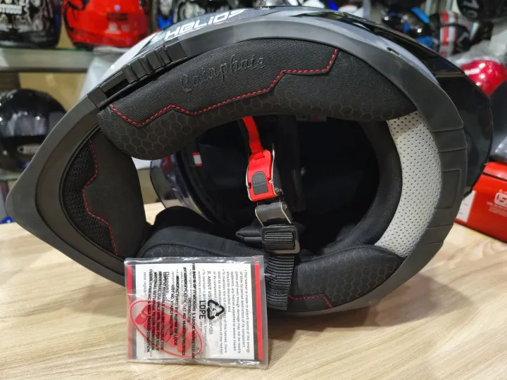 STUDDS%20HELIOS%20D2%20BLACK/GREY%20FULL%20FACE%20HELMET%20-%20Image%206