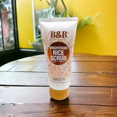 JMW%20Premium%20B&B%20Organic%20Rice%20Brightening%20Glow%20Kit%204%20in%201%20-%20Image%205