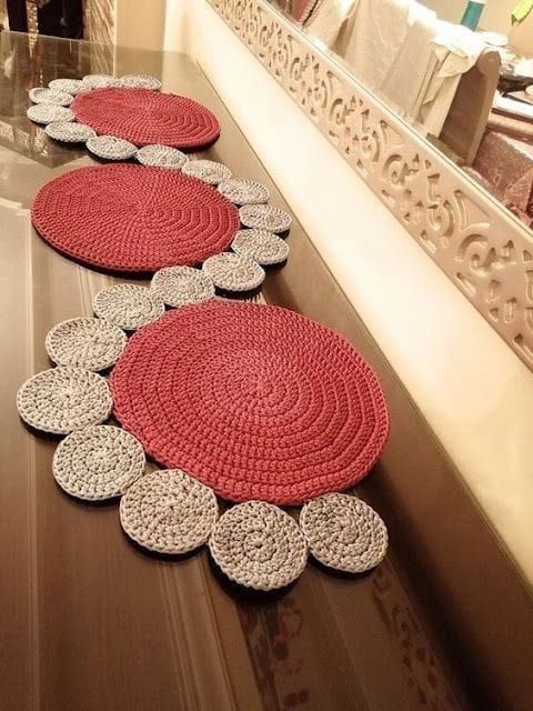 customized best quality handmade crochet mat for dressing through | dinning table and central table mat