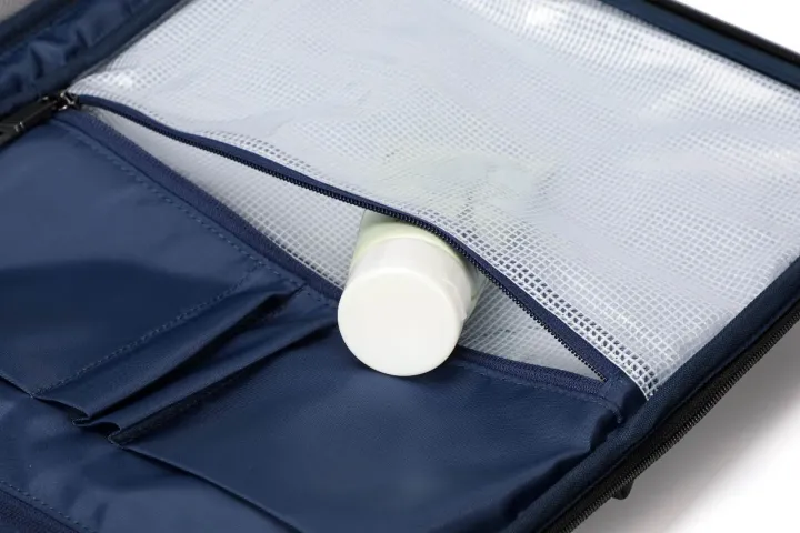 Everesco%20Elite%20Business%20Laptop%20Backpack%20-%20Image%206