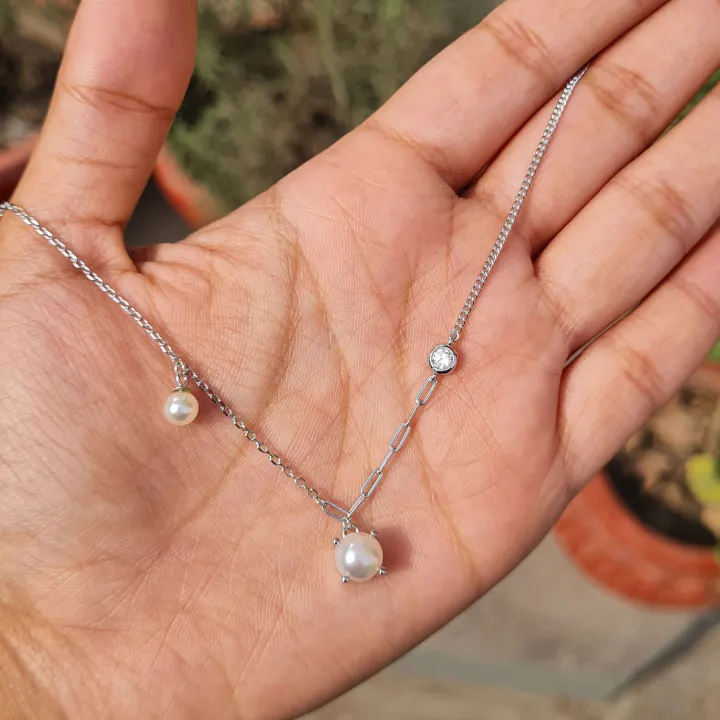 Gold%20and%20Silver%20Star%20Sterling%20Silver%20Pearl%20Necklace%20for%20Women%20-%20Image%203