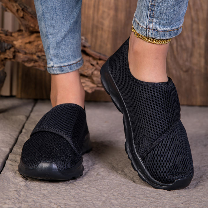 New%20Women%20Orthopedics%20Wide%20Feet%20Swollen%20Walking%20Casual%20Shoes%20Unisex%20Thumb%20Eversion%20Adjusting%20Soft%20Comfortable%20Diabetic%20Man%20Shoes%20-%20Image%202