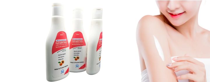Hydrophil%20Daily%20Moisturizing%20Lotion%20200ml%20-%20Image%203
