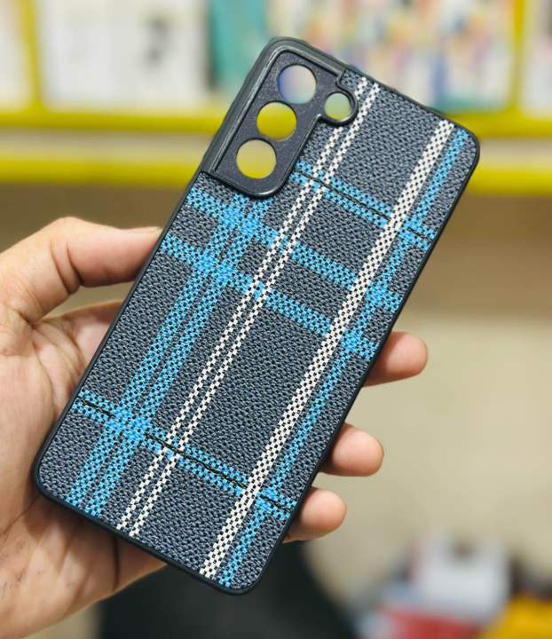 Samsung%20S21%20plus%20/S21%20fe%20matte%20finish%20premium%20back%20cover%20-%20Image%203