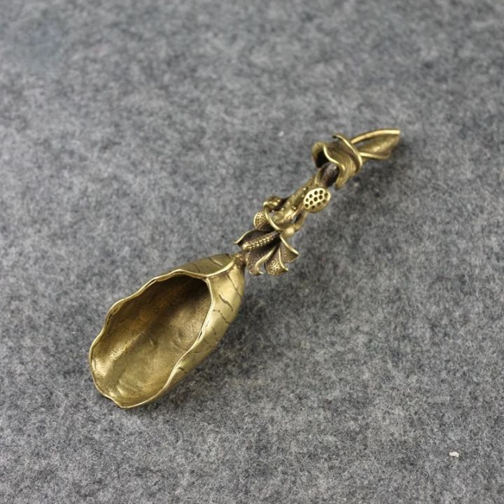 New%20Style%20Creative%20Tea%20Scoops%20Shovel%20Brass%20Copper%20Lotus%20Root%20Bamboo%20Tableware%20Coffee%20Spoon%20Pet%20Ceremony%20Ice%20Cream%20-%20Image%202