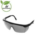 Eye Safety Goggle, Protect Your Eye Safely, Use For Construction, Factory Work, Metal Work ETC.