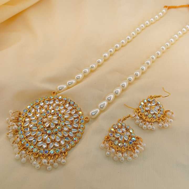 Indian%20bahubali%20tikli%20earrings%20necklaces%20for%20women%20-%20Image%206