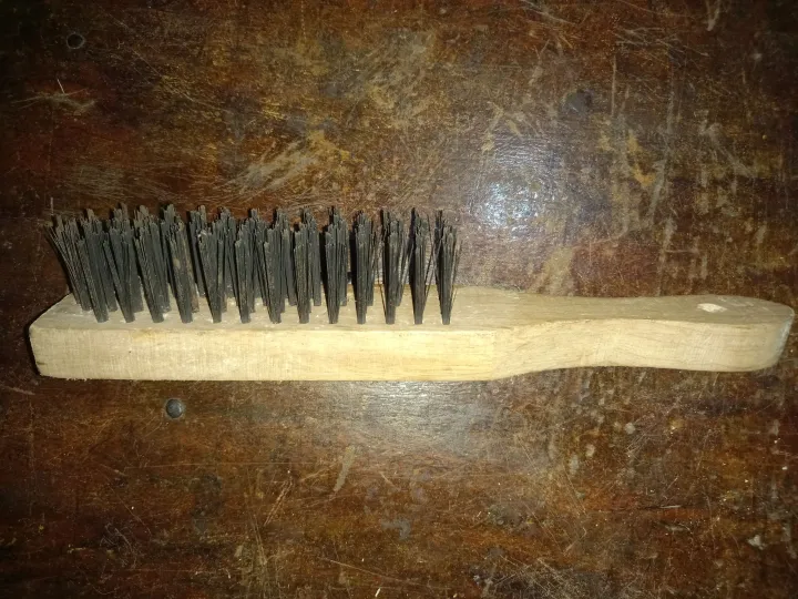 Hayleys%20-%20Ravi%20Steel%20Wire%20Brush%205%20Row%20for%20Wood,%20Wall%20&%20Metal.%20-%20Image%206