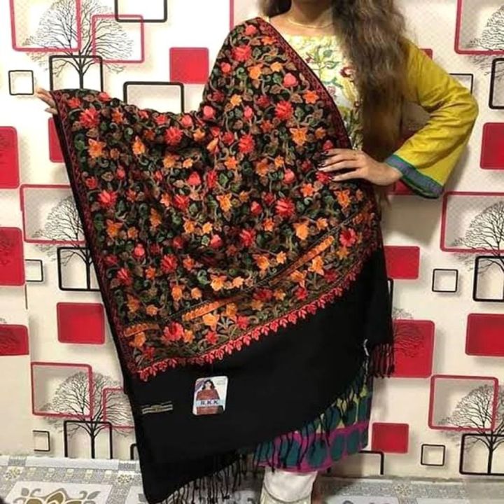 Kashmiri%20Poshmina%20Shawl%20for%20Women%20Winter%20-%20Image%202