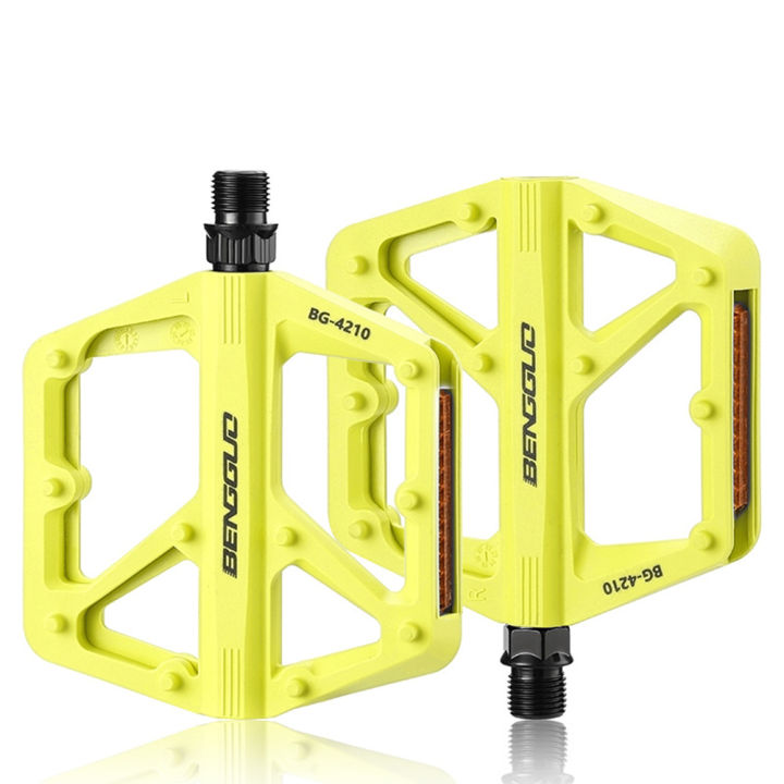 Double%20DU%20Bearing%20Ultralight%20Bike%20Pedals%20with%20Reflector%20Mountain%20Road%20Bike%20Flat%20Pedals%20Bicycle%20Platform%20Pedals%20for%20Night%20Riding%20-%20Image%207