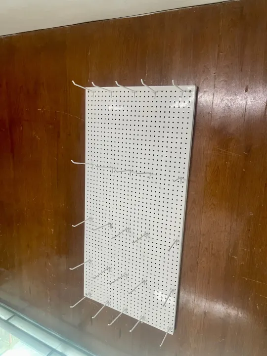 Pegboard%2021%20inch%20x%2045%20inch%20%20with%2024%20hooks%20of%206%20inch%20-%20Image%203