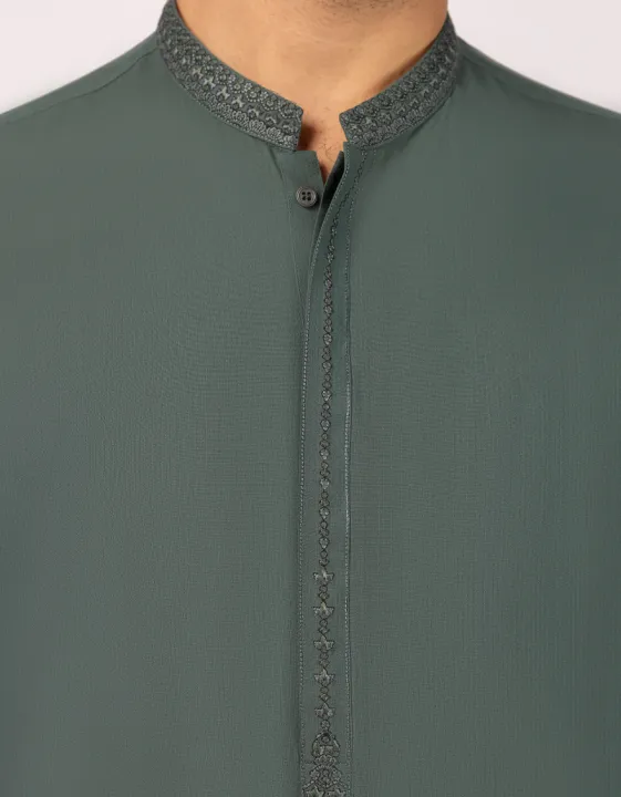 Junaid%20Jamshed%20Sticthed%20Mens%20Kameez%20Shalwar%20For%20Men%20And%20Boys%20-Collection:2026-%20Designcode:%20JJKS-A-33688/S25/JJ9944-SF%20-%20Image%203