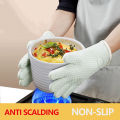 1Pc Thickened Anti-Scald Silicone Gloves Heat Resistant for Microwave Oven Baking BBQ Anti-Slip Heat Insulation Mitts.