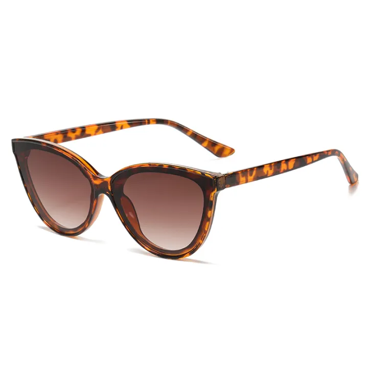 Large%20Frame%20Cat%20Eye%20Sunglasses%20Women%20New%20Retro%20Minimalist%20Style%20Gradient%20Sun%20Glasses%20High%20Quality%20Eyeglasses%20UV400%20-%20Image%205