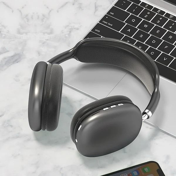 P9%20Wireless%20Bluetooth%20Headphones%20-%20Image%203