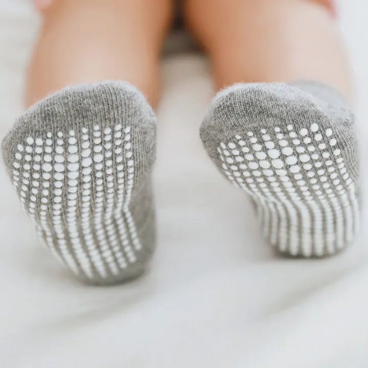6%20Pairs%20Baby%20Ankle%20Socks%20Non-Slip%20Floor%20Socks%20for%20Toddler%20Kids%20Boys%20Indoor%20Activities%20Learning%20to%20Walk%20-%20Image%202