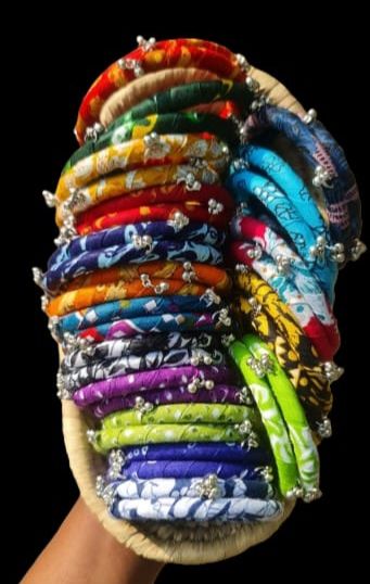Stylish%20Handmade%20Fabric%20Bangles%20for%20Women%204%20Pcs%20Set%20-%20Image%203