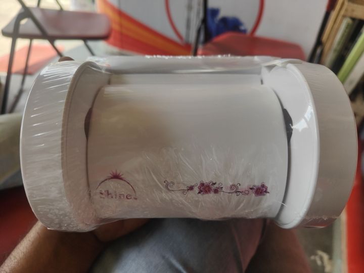 RFL%20Shine%20Delux%20Tissue%20Holder%20-%20Image%202