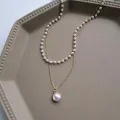 Pearl Choker Necklace Double Layer Chain Pendant for Women. 