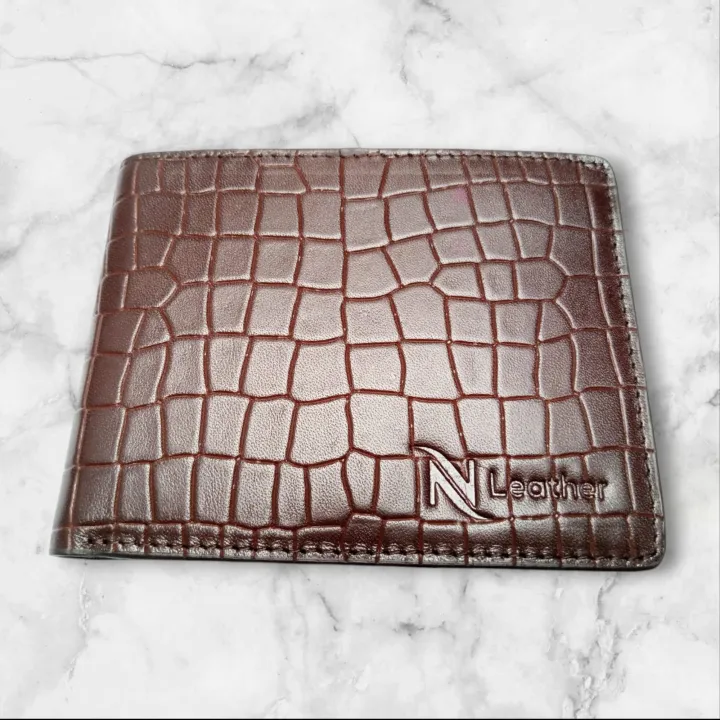 Model%20-%20N-01%20Pure%20Leather%20Crocodile%20Design%20Stylish%20Wallet%20For%20Men%20-%20Elevate%20Style%20With%20Model%20N-01%20-%20Wallet%20Featuring%20A%20Stylish%20Crocodile%20Design%20-%20Image%208