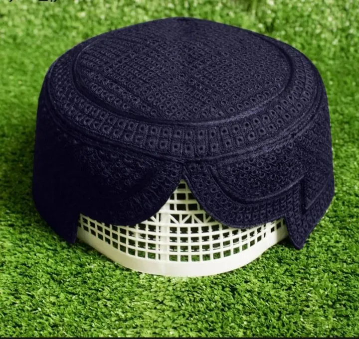 New%20Elegant%20Traditional%20Balochi%20Cap%20in%20Plain%20Style%20for%20Men%20-%20Image%202