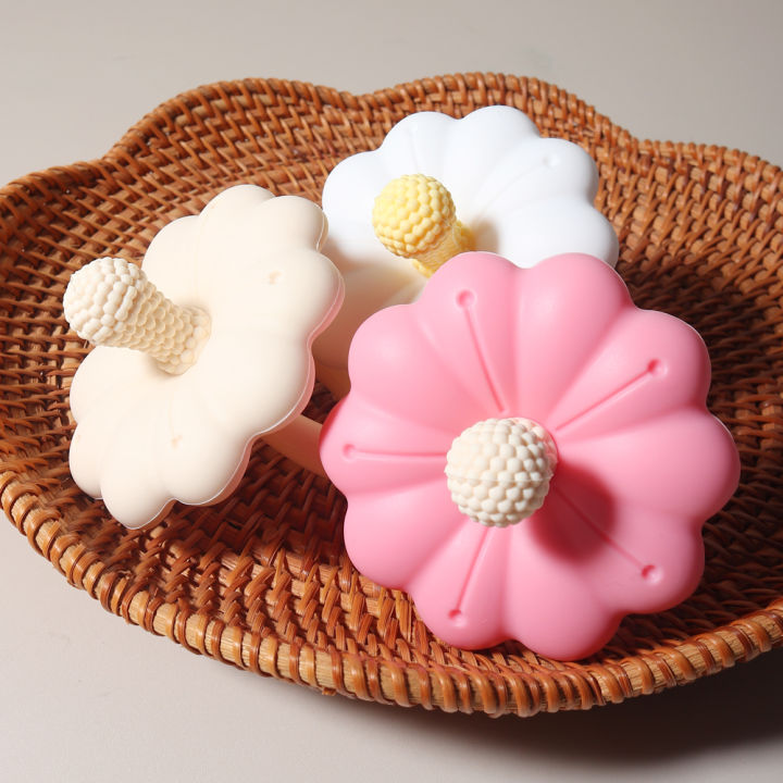 2026%20Hot%20Sale%20Baby%20Flower%20Shape%20Teether%20Silicone%20Pacifier%20Teether%20Big%20Size%20Baby%20BPA%20Free%20Teether%20Toy%20-%20Image%206