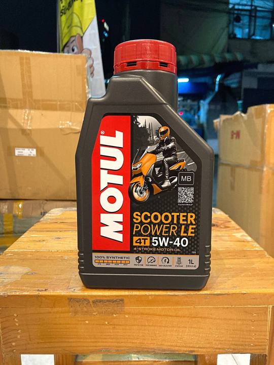 Engine%20oil%20Motul%20scooter%20power%20le%205W-40%20synthetic%20grade%20100%25%20-%20Image%204