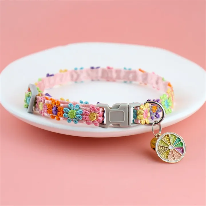 Fashion%20Rainbow%20Flower%20Cat%20Collar%20With%20Bell%20-%20Image%204