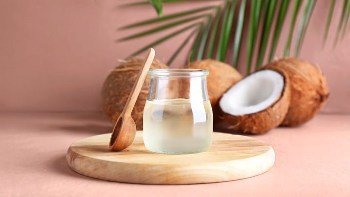 Pure white coconut Natural coconut oil, coconut oil suitable