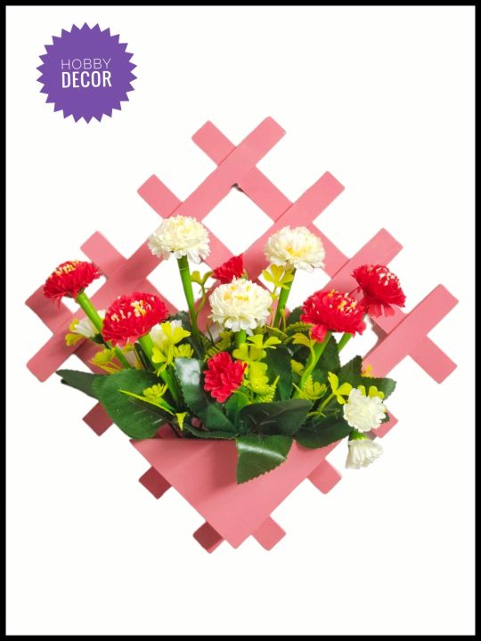 wall hanging flower and vase