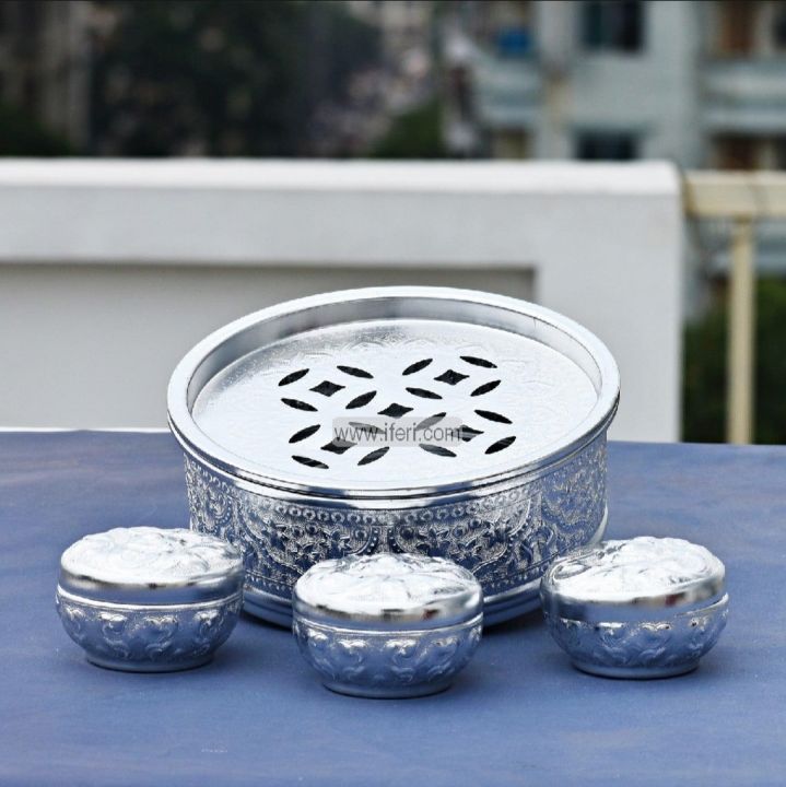 Paner%20Bata%20Pandan%20Sets%20Khandani%20Paner%20Box%20Betel%20Leaf%20Bowl%20Set%20-%20With%203%20Pots%20Experience%20Traditional%20Betel%20Leaf%20Serving%20With%20This%20Stylish%20Set%20THAI%20-%20Image%202