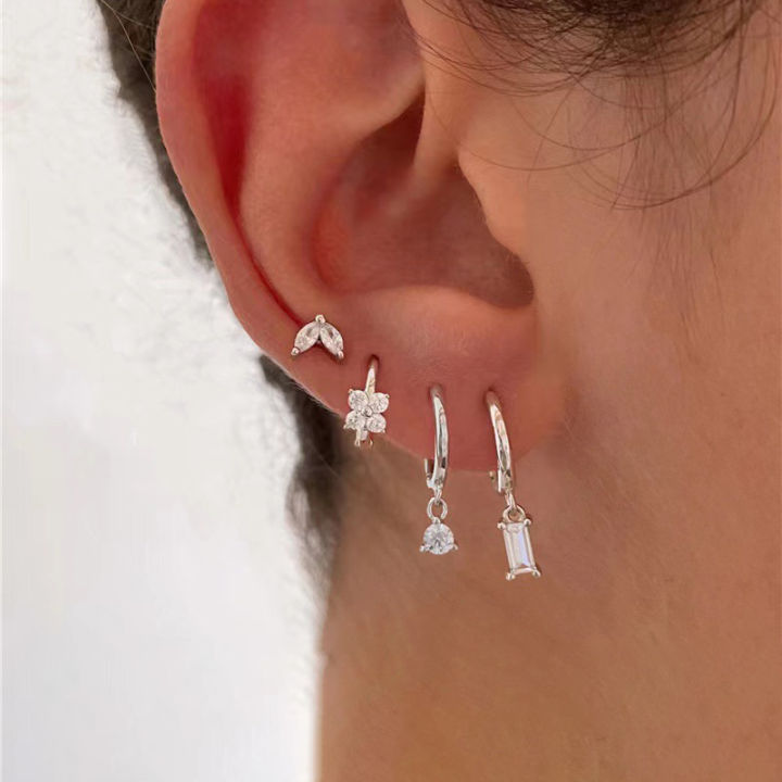 4PCS%20Stainless%20Steel%20Four%20Zircons%20Flower%20Pendant%20Hoop%20Earrings%20Set%20for%20Women%20Cartilage%20Huggies%20Square%20Earring%20Piercing%20Jewelry%20-%20Image%202