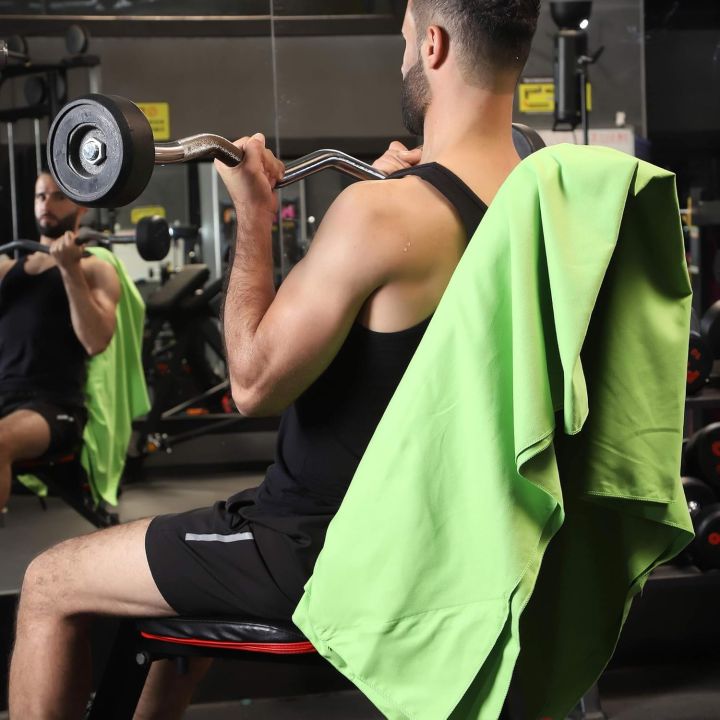 Microfiber%20Ice%20Cold%20Towel%206%20Sizes%20%20Quick%20Dry%20Super%20Absorbent%20Towel%20%20Beach%20Gym%20Yoga%20Camping%20Travel%20Sports%20%20Portable%20Storage%20Bag%20-%20Image%206