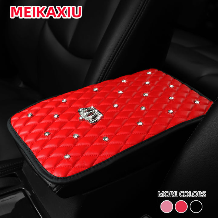 1%20PU%20Soft%20Comfort%20Diamond-Encrusted%20Crown%20Car%20Armrest%20Cushion%20Car%20Accessories%20Interior%20for%20Both%20Men%20and%20Women%20-%20Image%207