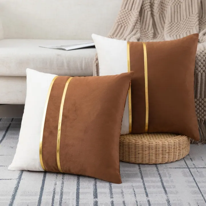 Luxury%20Velvet%20Cushion%20Cover%20for%20Sofa,%20Bed,%20or%20Chair,%201%20Piece,%20Multiple%20Colors%20-%20Image%203
