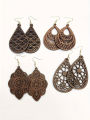 4 Pairs/ Set Vintage Carved Flower Pattern Dangle Earrings Elegant Retro Style Wooden Jewelry Delicate Female . 