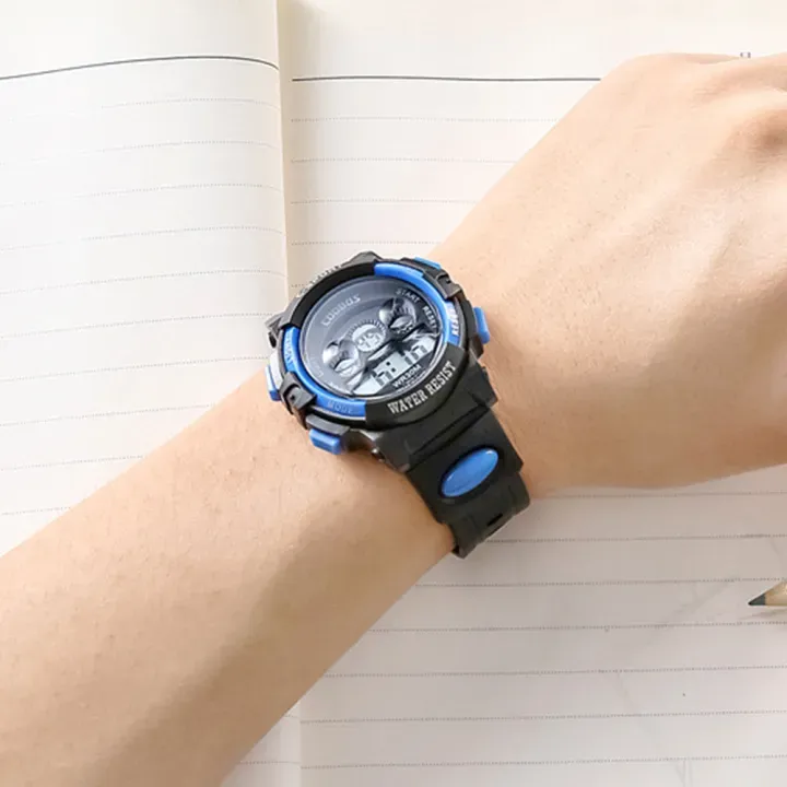 Kids%20Electronic%20Watches%20Color%20Luminous%20Dial%20Life%20Waterproof%20Multi%20Function%20Luminous%20Aalarm%20Clocks%20Watch%20For%20Boys%20And%20Girls%20-%20Image%205