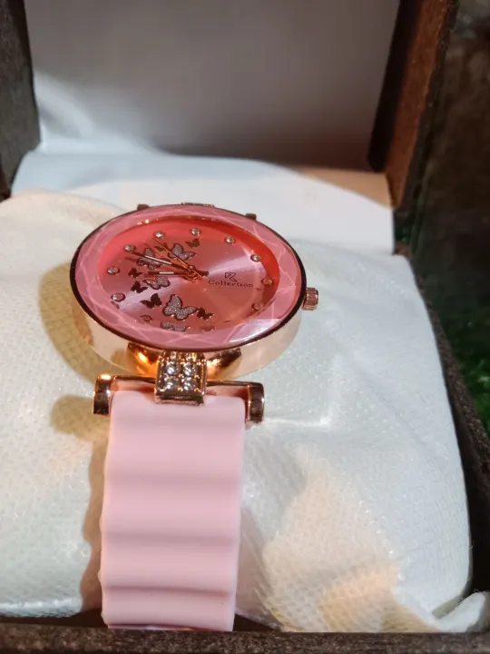 %D9%84%DA%91%DA%A9%DB%8C%20%D9%88%D8%A7%D9%84%D8%A7%D9%86%DB%8C%D8%A7%20%D9%BE%DB%8C%D8%B4%D9%86%D9%B9%20%D9%84%DB%8C%DA%88%DB%8C%D8%B2%20%DA%AF%DA%BE%DA%91%DB%8C%20%D9%BE%D9%B9%DB%81%20%D8%B1%D8%A8%DA%91%20%D9%88%D8%A7%D9%84%D8%A7%20%20%D9%86%DB%8C%D8%A7%20%D9%BE%DB%8C%D8%B4%D9%86%20%D9%88%D8%A7%D9%84%D8%A7%20%DA%AF%DA%BE%DA%91%DB%8C%20%DA%A9%D8%A7%D9%84%D8%AC%20%D8%B3%DA%A9%D9%88%D9%84%20%D8%A7%D8%B3%D8%AA%D8%B9%D9%85%D8%A7%D9%84%20%DA%A9%D8%B1%D9%86%DB%92%20%D9%88%D8%A7%D9%84%D8%A7%20%DA%AF%DA%BE%DA%91%DB%8C%20girls%20watche%20-%20Image%203