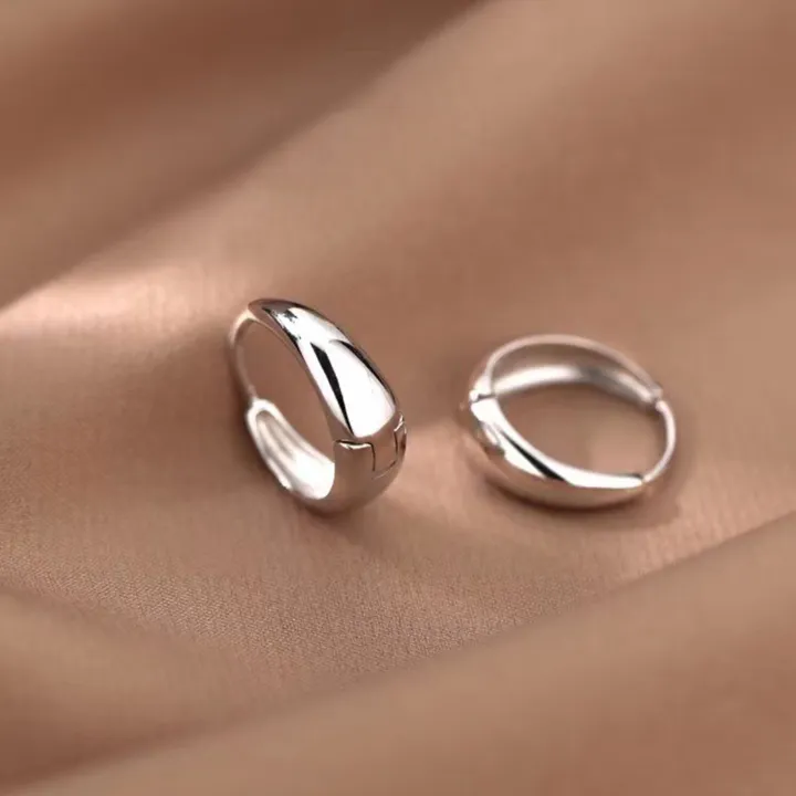 925%20sterling%20silver%20plain%20ring%20earrings,%20light%20luxury%20and%20high-end%20earring,%20elegant%20and%20simple%20earring%20for%20women%20-%20Image%202