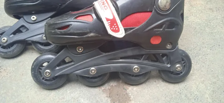 Roller%20Skates%20-%20Image%202
