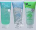 Evon cucumber scrub/cleanser/face wash 180ml (FULL SET). 