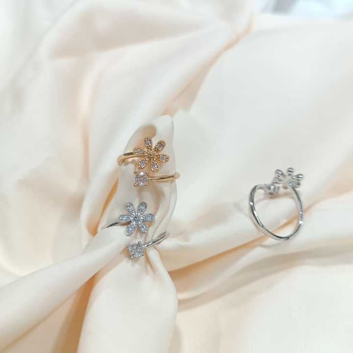 Double%20Butterfly%20Rings%20for%20Women%20/%20Exclusive%20Finger%20Ring%20(Adjustable)%20-%20Image%206