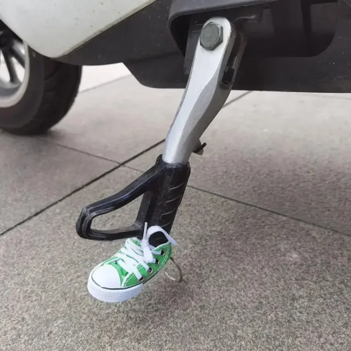 Motorcycle%20Side%20Stand%20Creative%20Tripod%20Cover%20Mini%20Shoe%20Bicycle%20Foot%20Support%20Motor%20Bike%20Kickstand%207.5cm%20Decor%20Moto%20Parts%20-%20Image%204