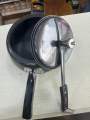 5ltr Famous Black high Anodized pressure cooker. 