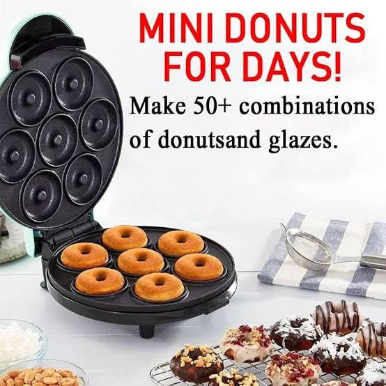 Mini Donut Maker, Non Stick,Compact design Easy to use.for breakfast making