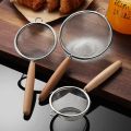 1pc 304 Stainless Steel Mesh Filter Spoon with Wooden Handle Flour Filter Spoon Household Kitchen Fried Food Filter Oil. 