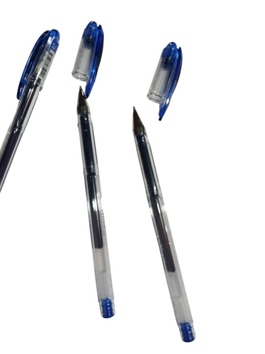 Uni%20ball%20Signo%20Gel%20ink%20Roller%20ball%20pen%20-%20Image%204