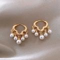 Cloud Imitation Pearl Huggies Hoop Earrings for Women Party Classic Ins Fashion Jewelry Minimalist Accessories Birthday Gifts.