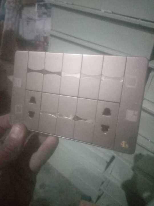 8%20Switches%20+2%20Sockets%20Multiple%20Colors%20switch%20boards%20All%20Range%20Available%20-%20Image%202